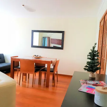 Gardens Palace Apartment *
